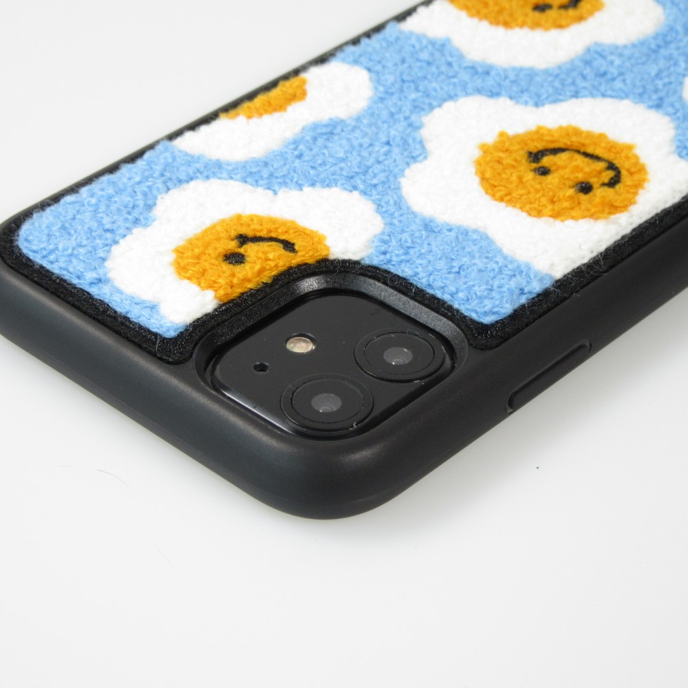 iPhone 11 Case Hülle - Hart Silikon tufting lachender Blumen-Teppich