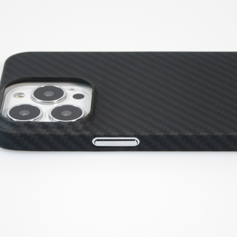 iPhone 14 Pro Max Case Hülle - Carbomile Schutzcase aus echtem Aramid Carbonfaser - Schwarz