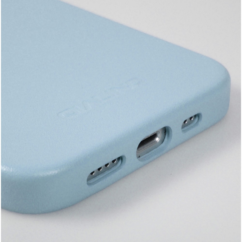 iPhone 13 Pro Case Hülle - Qialino Echtleder (MagSafe kompatibel) - Hellblau