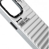 iPhone 15 Pro Case Hülle - Youngkit True Color Luggage-Inspired mit MagSafe - Silber