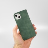 iPhone 15 Leder Tasche - Flip Wallet vintage mit Magnetverschluss und Kartenhalter - Dunkelgrün