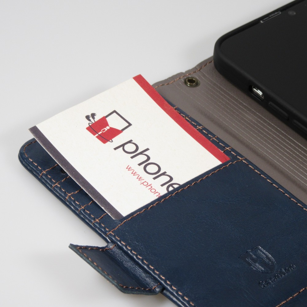 Etui cuir iPhone 13 Pro - Flip Wallet en cuir véritable avec stripe design et compartiment à cartes - Bleu