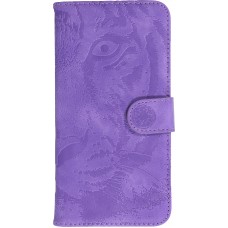 iPhone 15 Plus Case Hülle - 3D Flip Kunstleder Auge des Tigers - Violett