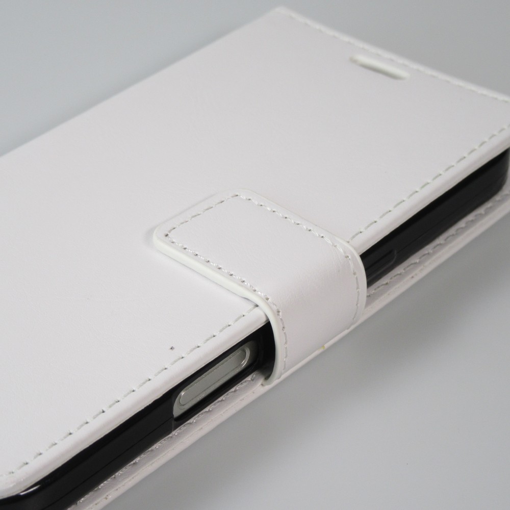 Hülle iPhone 16 Plus - Premium Flip Leder Tasche - Weiss